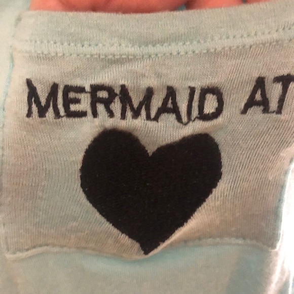 Crop tshirt - Picture 2 of 3